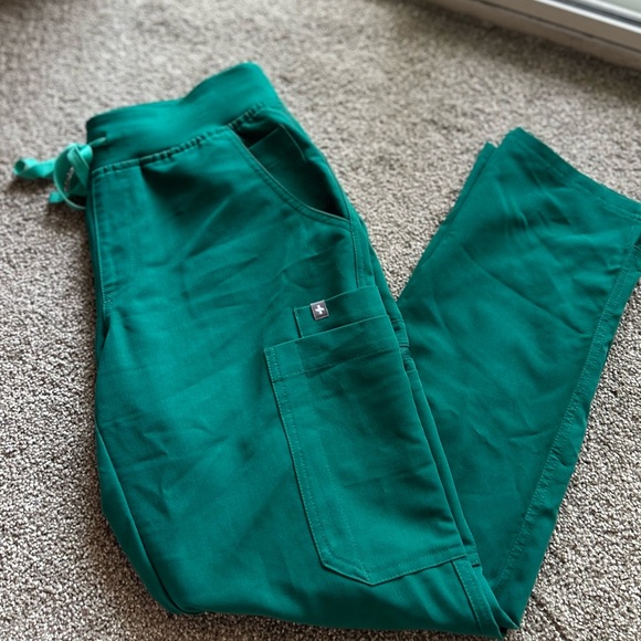 Figs Pants - Figs Hunter Green Scrub Pants